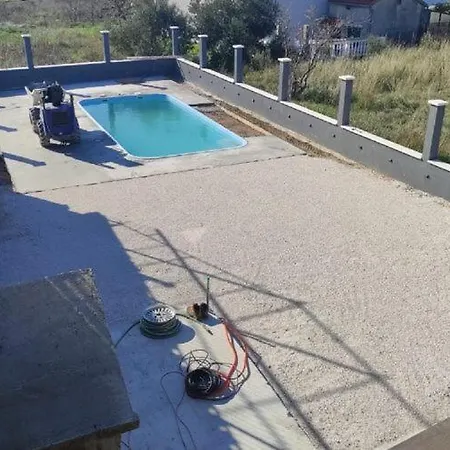 Andrea - Two Bedroom With Shared Swimming Pool Salona