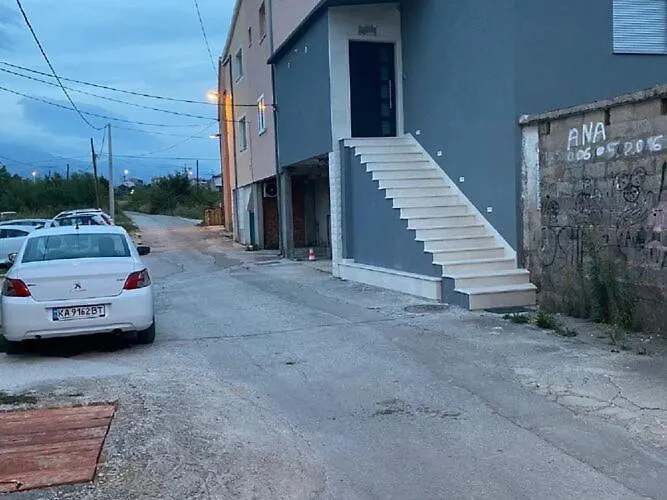 Appartement Andrea - Two Bedroom With Shared Swimming Pool Solin